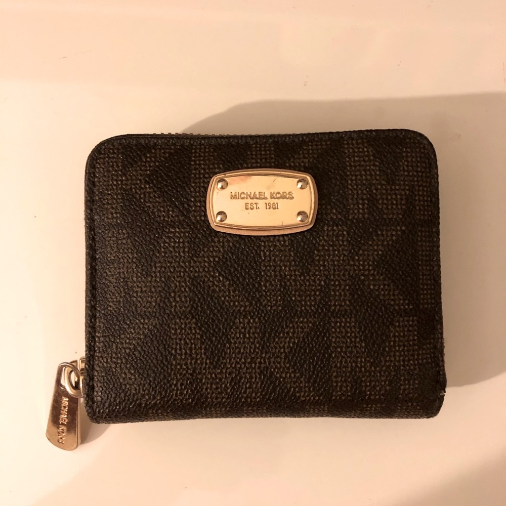 Michael Kors Leather Compact Wallet